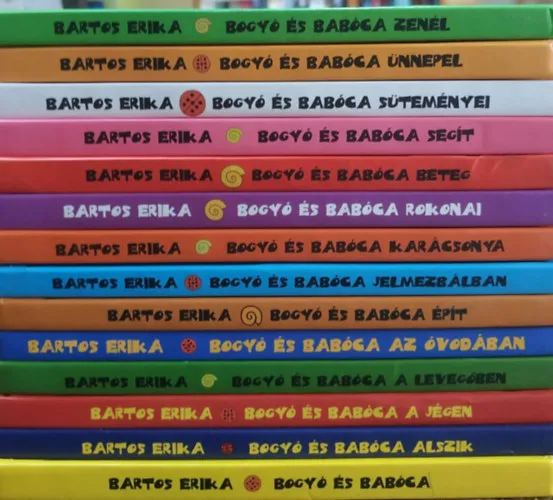 14 db Bogyó és Babóca: Bogyó és Babóca; Alszik; A jégen; A levegőben; Az óvodában; Épít; Jelmezbálban; Karácsonya; Rokonai; Beteg; Segít; Süteményei; Ünnepel; Zenél Ajánlat