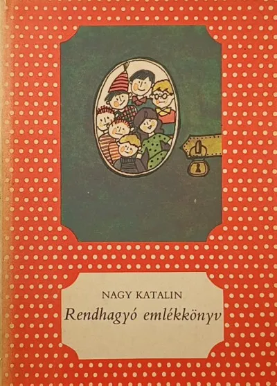 Rendhagyó emlékkönyv Újdonság