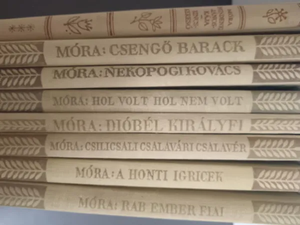 Móra Ferenc könyv egy csomagban 8db Alacsony ár
