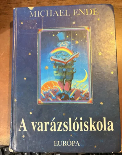 A varázslóiskola Korlátozott ajánlat